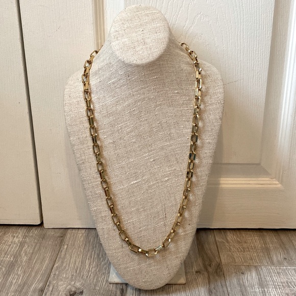 Nina Ricci Necklace - Picture 1 of 5